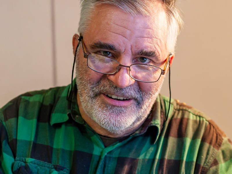 Hän: Olli Reijosen intohimona on pimeys