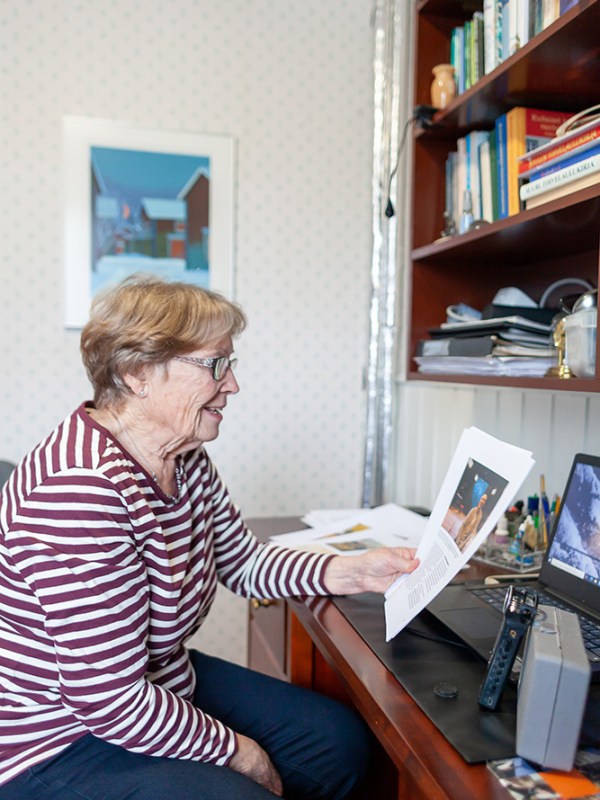 Hän: Äänilehden lukija toivoo kuuntelijoilta palautetta