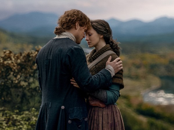 Klassikko: Aikamatkustajan saaga rikkoo genrerajoja