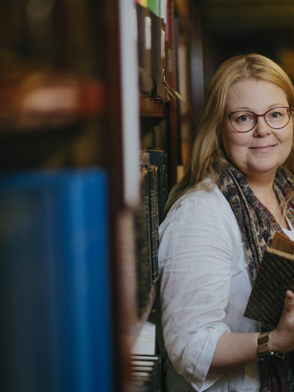 Neitsyt Maria on muutakin kuin jouluseimen hahmo