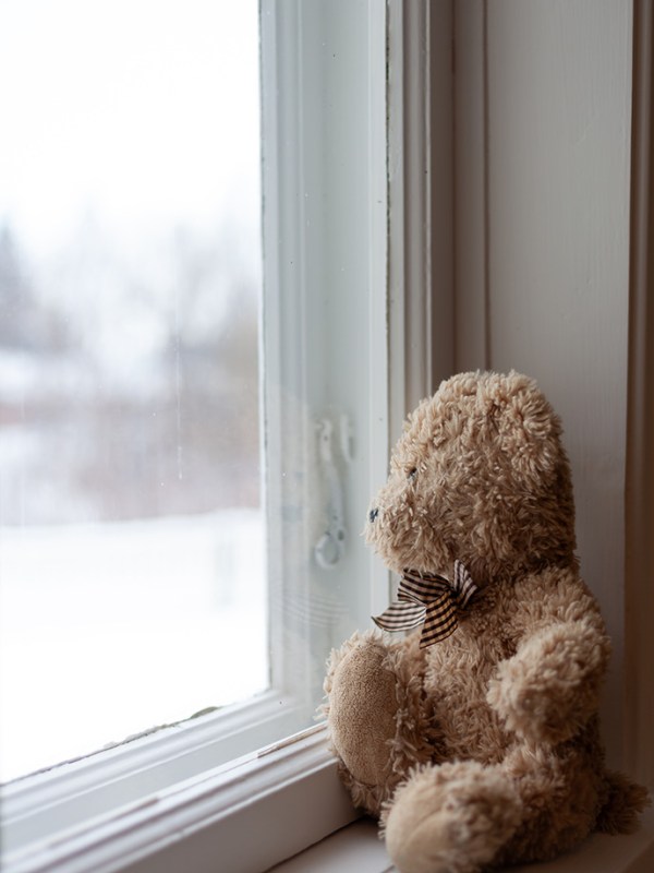 Äänioikeudeton suru: kirkon suhde lapsettomuuteen on jännitteinen