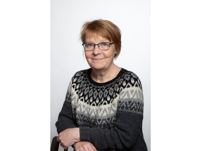 Raamattuni: ”Jumala on suuri, ihminen on pieni.”