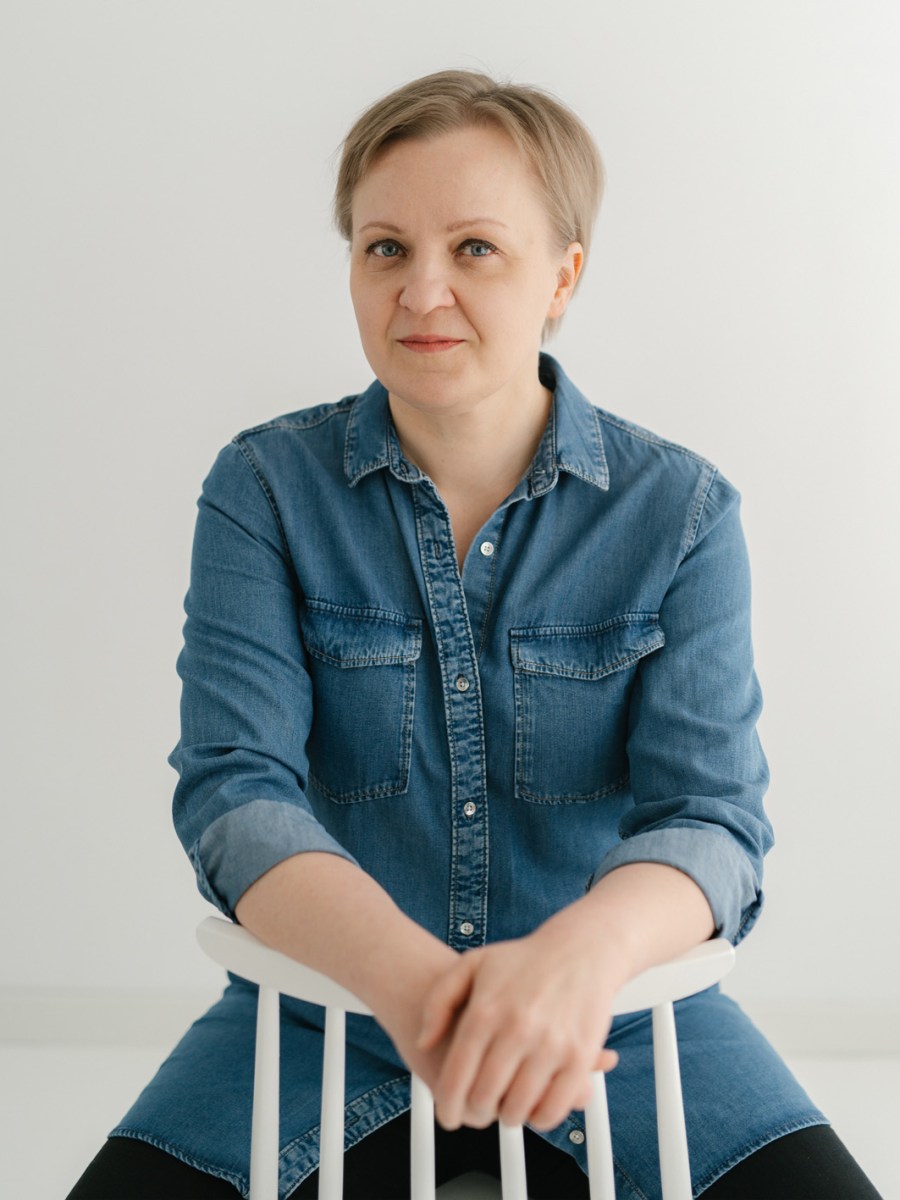 Hän: Kirkas ja hiljainen – Katri Viitaniemeä tapaamassa