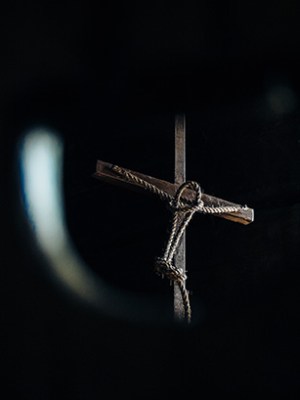 Artikkeli: Ahtikirkkoperinne, muisto vain, vai?