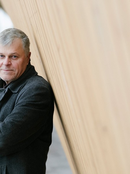 Kirkon vuosituhantiset rukoukset kannattelevat hiljaisuuden tiellä